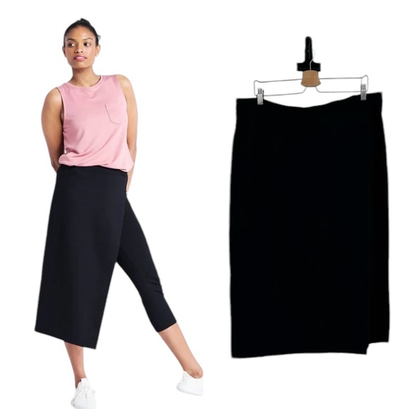 Betabrand size large black sassiest skirt wrap skirt over cropped leggings NWOT - Picture 9 of 10